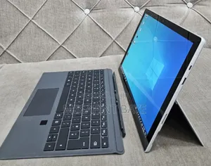 New Laptop Microsoft Surface Pro 7 16GB Intel Core I7 SSD 256GB
