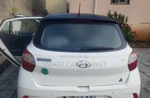 Hyundai I10 2022 White