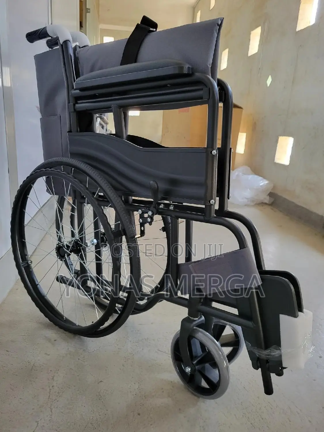 FOLDING WHEELCHAIR:Ergonomic Structural Wheelchair☆፭ዊልቼር