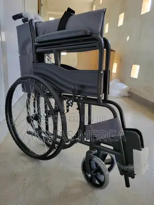 FOLDING WHEELCHAIR:Ergonomic Structural Wheelchair☆፭ዊልቼር