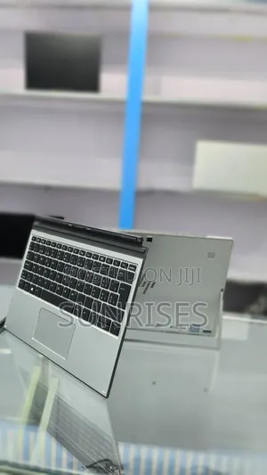 New Laptop HP X2 210 G2 16GB Intel Core I5 SSD 256GB