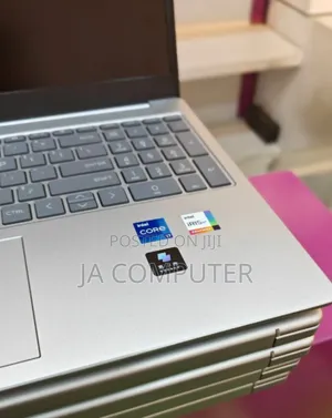New Laptop HP Stream Notebook 16GB Intel Core I7 SSD 1T