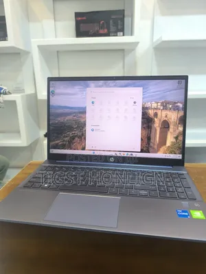 New Laptop HP Pavilion 15 8GB Intel Core I5 SSD 1T