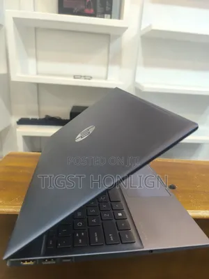 New Laptop HP Pavilion 15 8GB Intel Core I5 SSD 1T