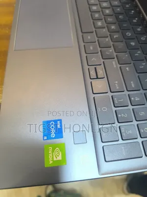 New Laptop HP Pavilion 15 8GB Intel Core I5 SSD 1T