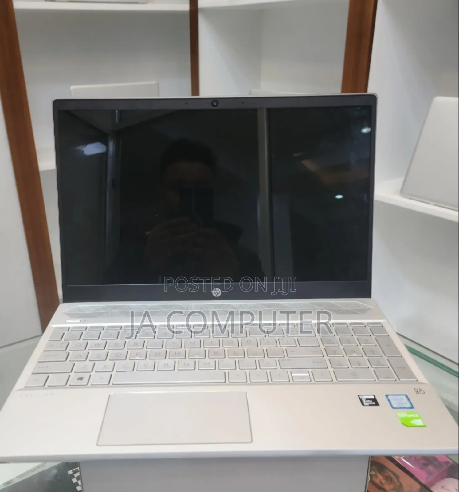 New Laptop HP Pavilion 15 16GB Intel Core I5 SSHD (Hybrid) 750GB