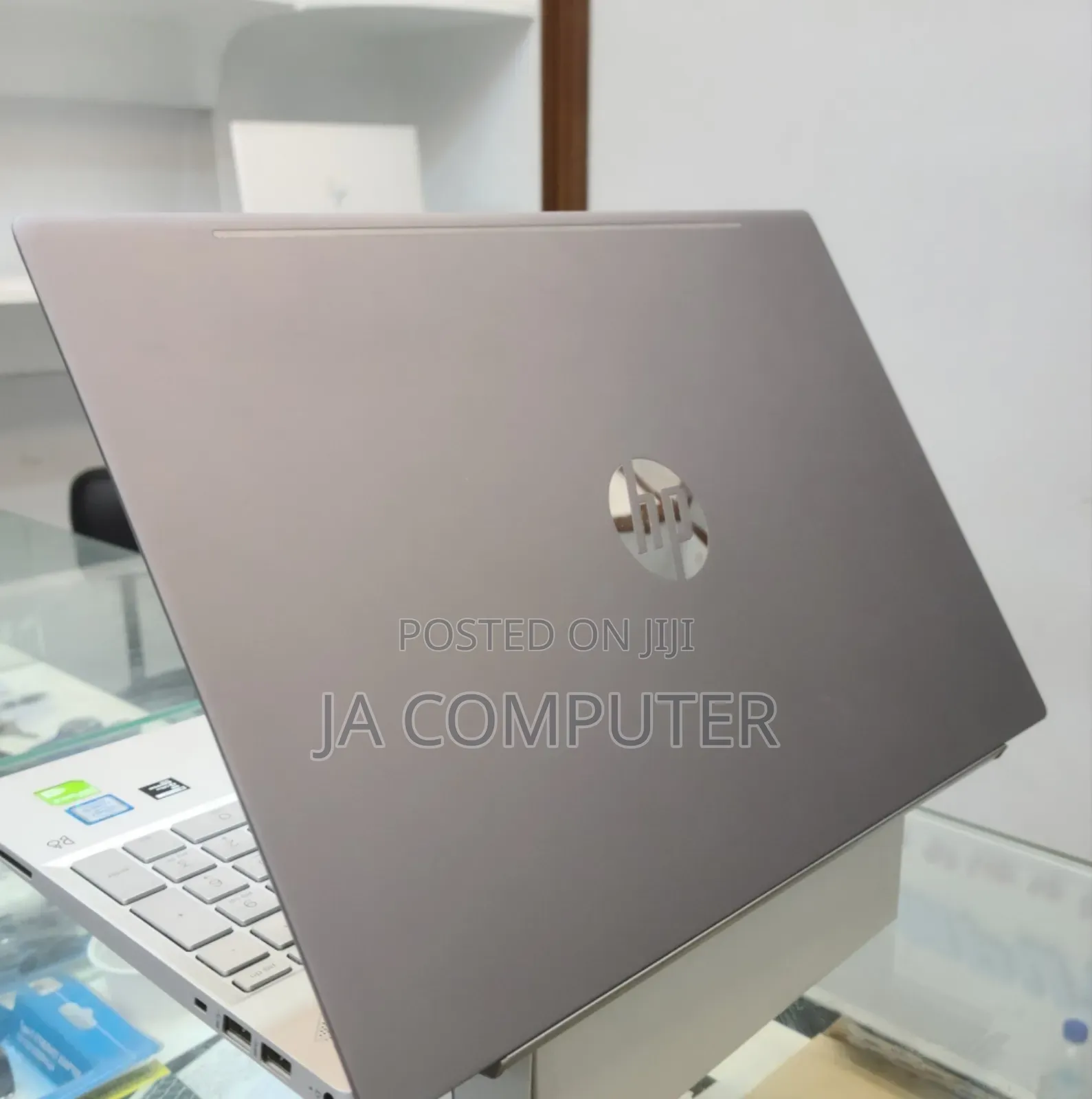 New Laptop HP Pavilion 15 16GB Intel Core I5 SSHD (Hybrid) 750GB