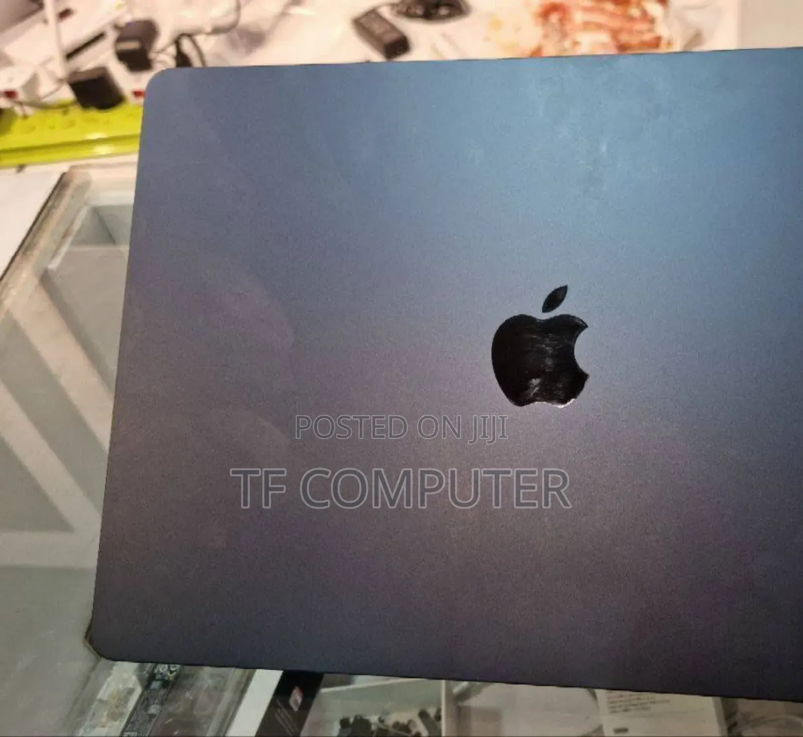 New Laptop Apple MacBook Air 2024 M3 15-Inch 8GB Apple M3 SSD 256GB