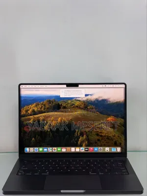 New Apple MacBook Pro 2023 M3 14-Inch 18GB Apple M3 Pro SSD 512GB