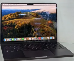 New Laptop Apple MacBook 18GB Apple M3 SSD 512GB