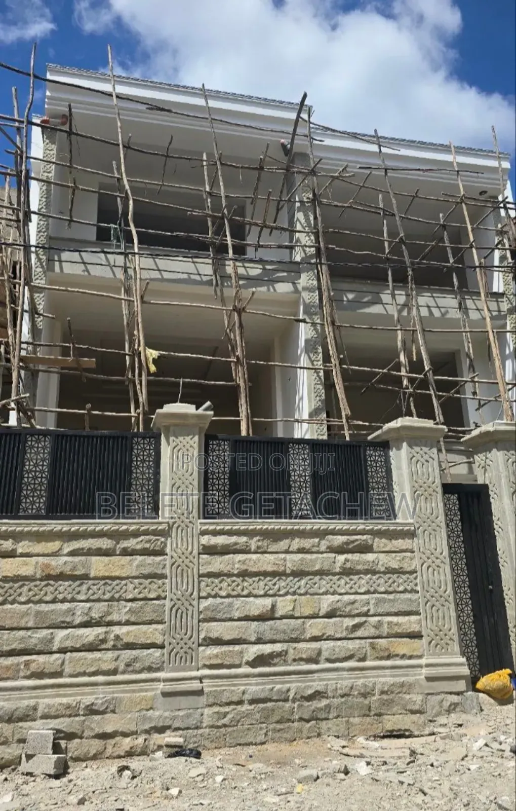 8bdrm House in Ayat, G+2 Luxury, Bole for sale