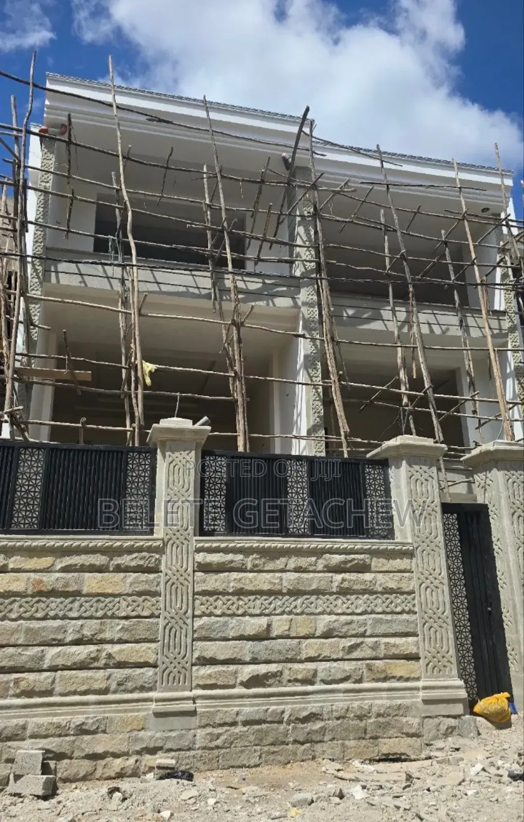 8bdrm House in Ayat, G+2 Luxury, Bole for sale