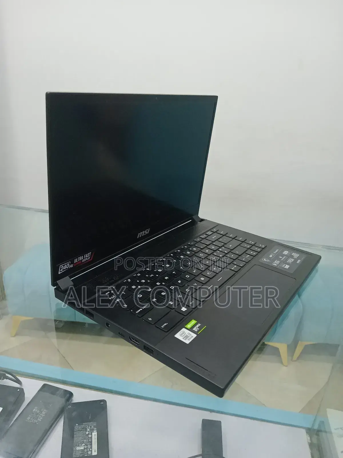 New Laptop MSI GS66 Stealth 10SGS 16GB Intel Core I7 SSD 1T