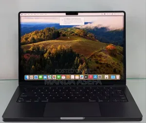 New Laptop Apple MacBook Pro 18GB Apple M3 SSD 512GB