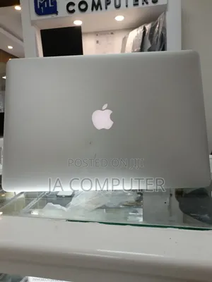New Laptop Apple MacBook Pro 2015 16GB Intel Core I7 SSD 256GB