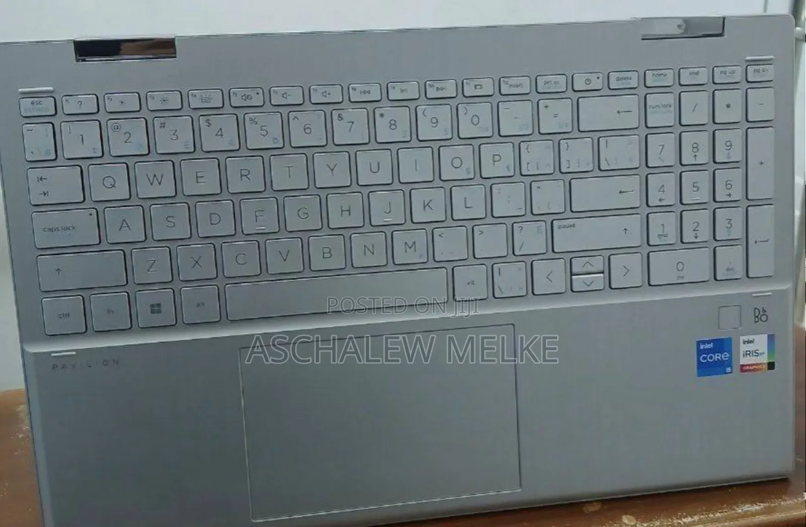 New Laptop HP Pavilion X360 15t 8GB Intel Core I5 SSD 512GB