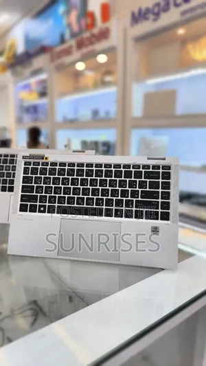 New Laptop HP EliteBook 830 16GB Intel Core I7 SSD 512GB