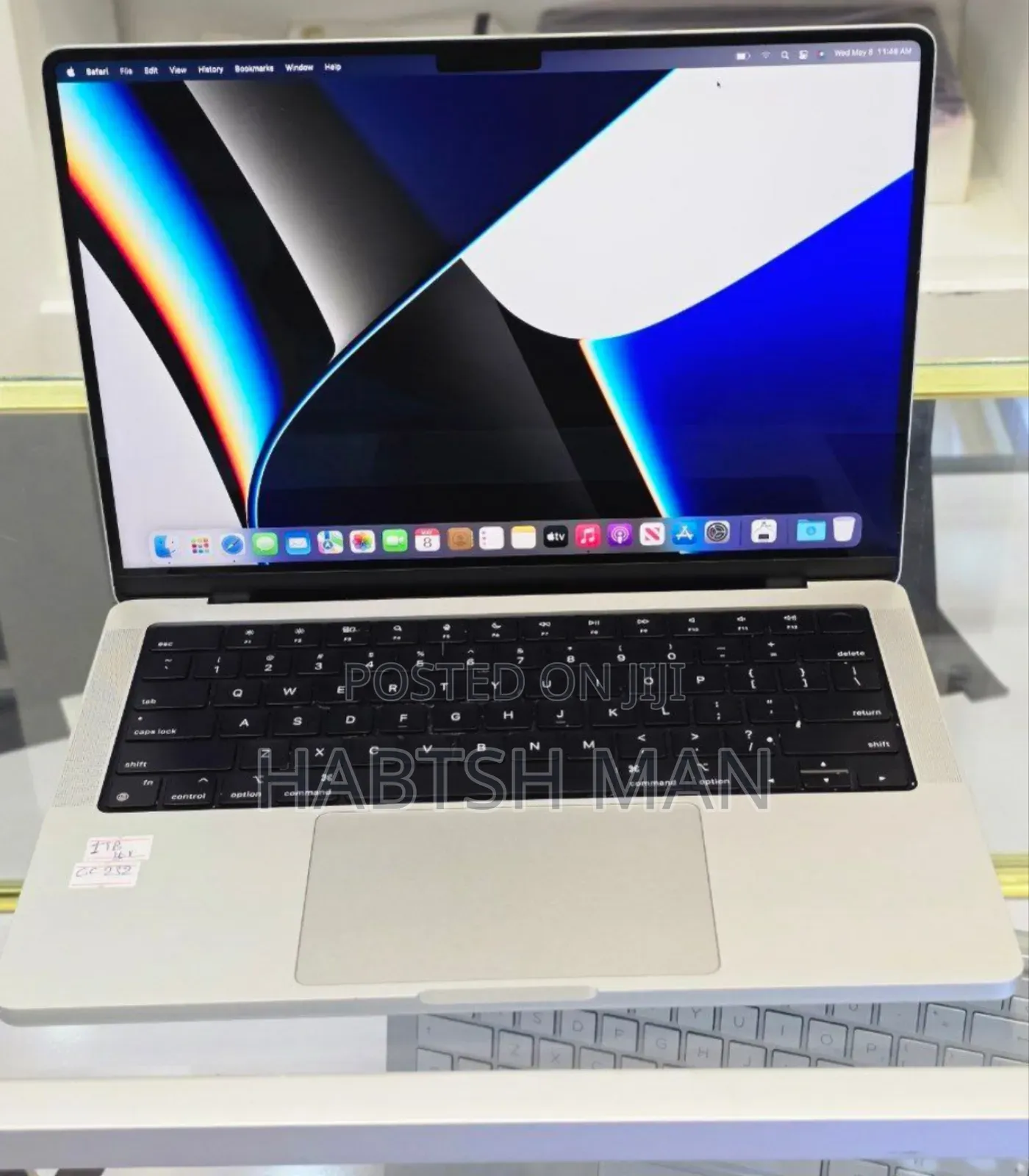 New Laptop Apple MacBook Pro M1 16GB Apple M1 Max SSD 512GB