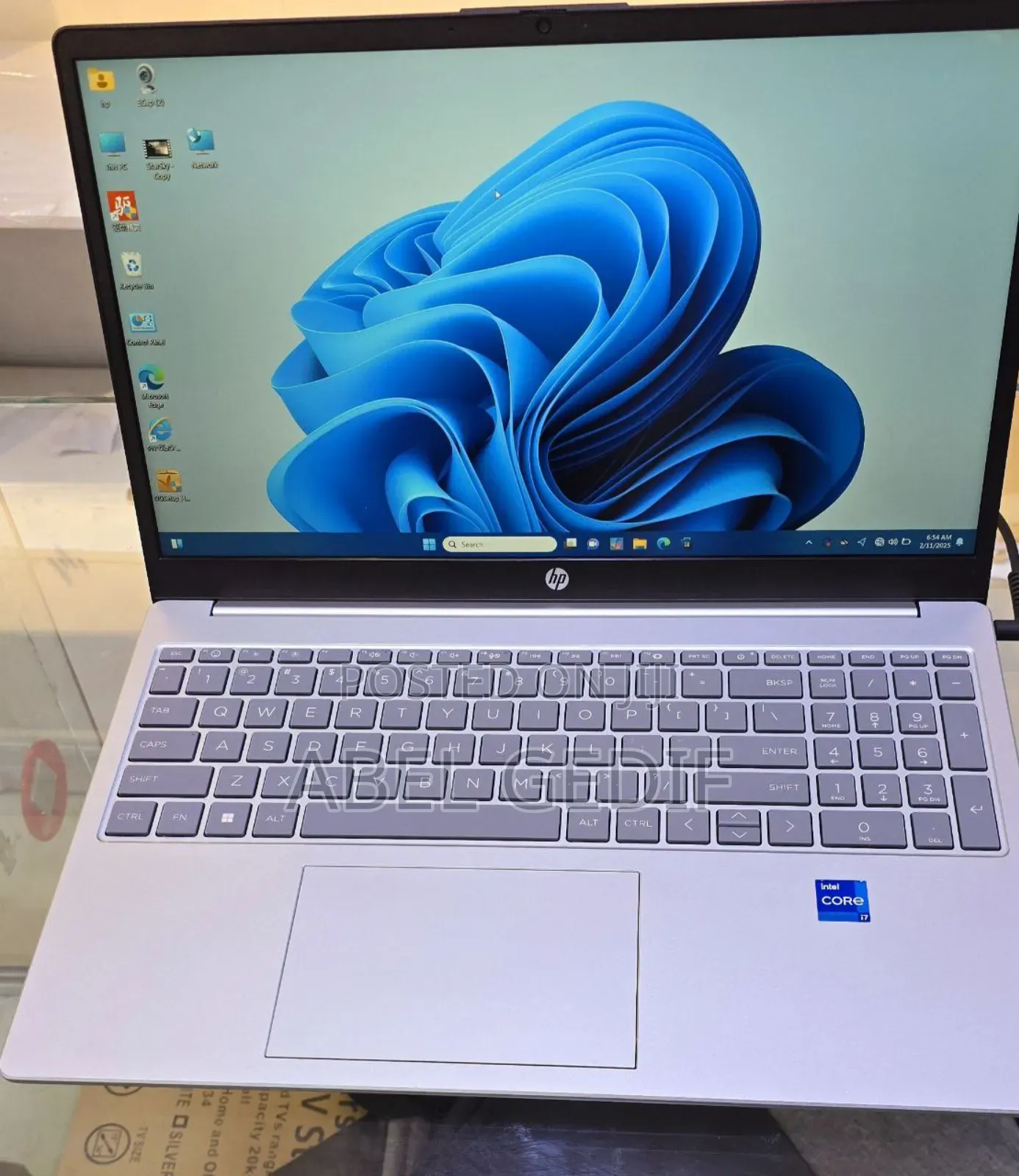 New Laptop HP Stream Notebook 16GB Intel Core I7 SSD 512GB