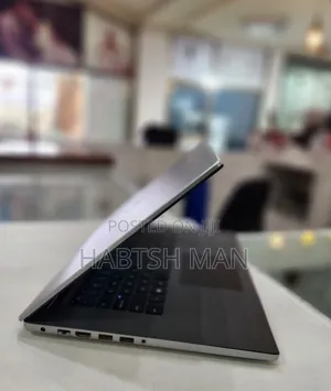 New Laptop Dell Inspiron 15 8GB Intel Core I5 HDD+SSD 1T