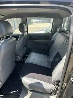 Toyota Hilux 2011 Black