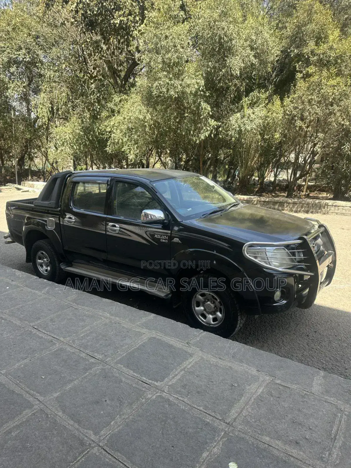 Toyota Hilux 2011 Black