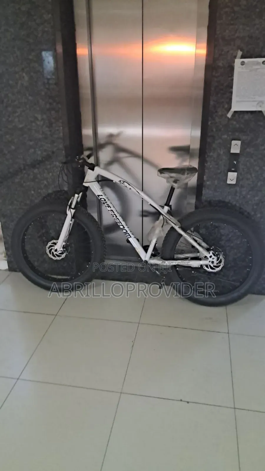 Bike for Adults1strong 26 Inch Fat Tyre LOVEFREEDOM Bicycle