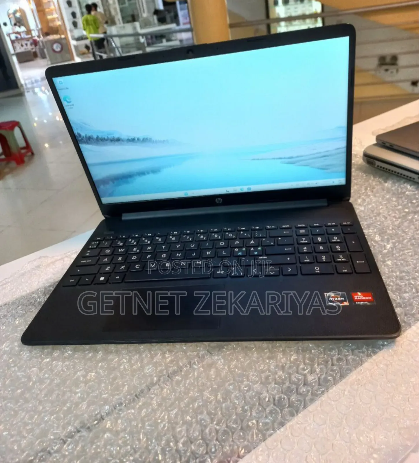 New Laptop HP Stream Notebook 8GB AMD Ryzen 5 SSD 512GB