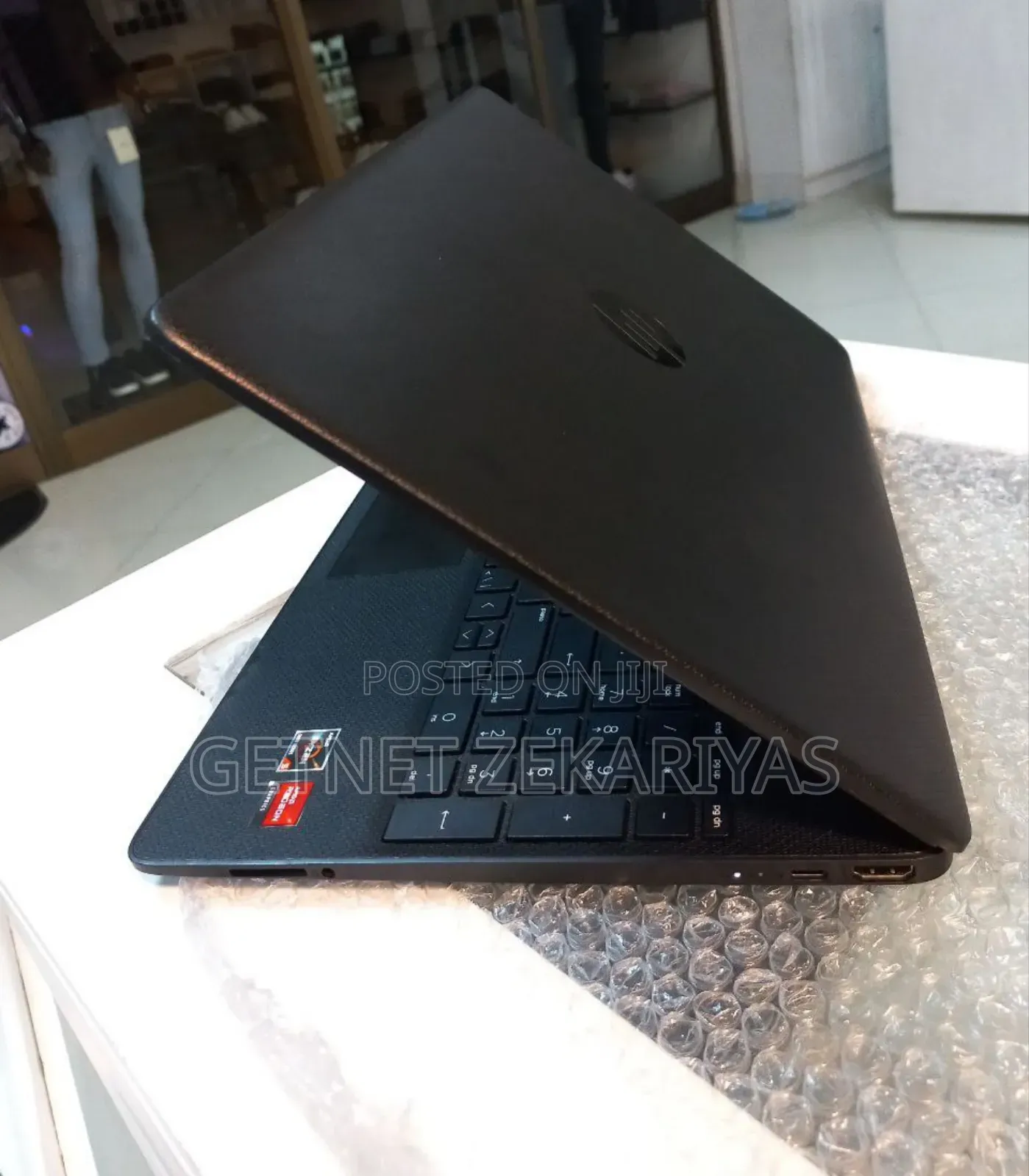 New Laptop HP Stream Notebook 8GB AMD Ryzen 5 SSD 512GB