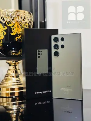Photo - Samsung Galaxy S23 Ultra 256 GB Green