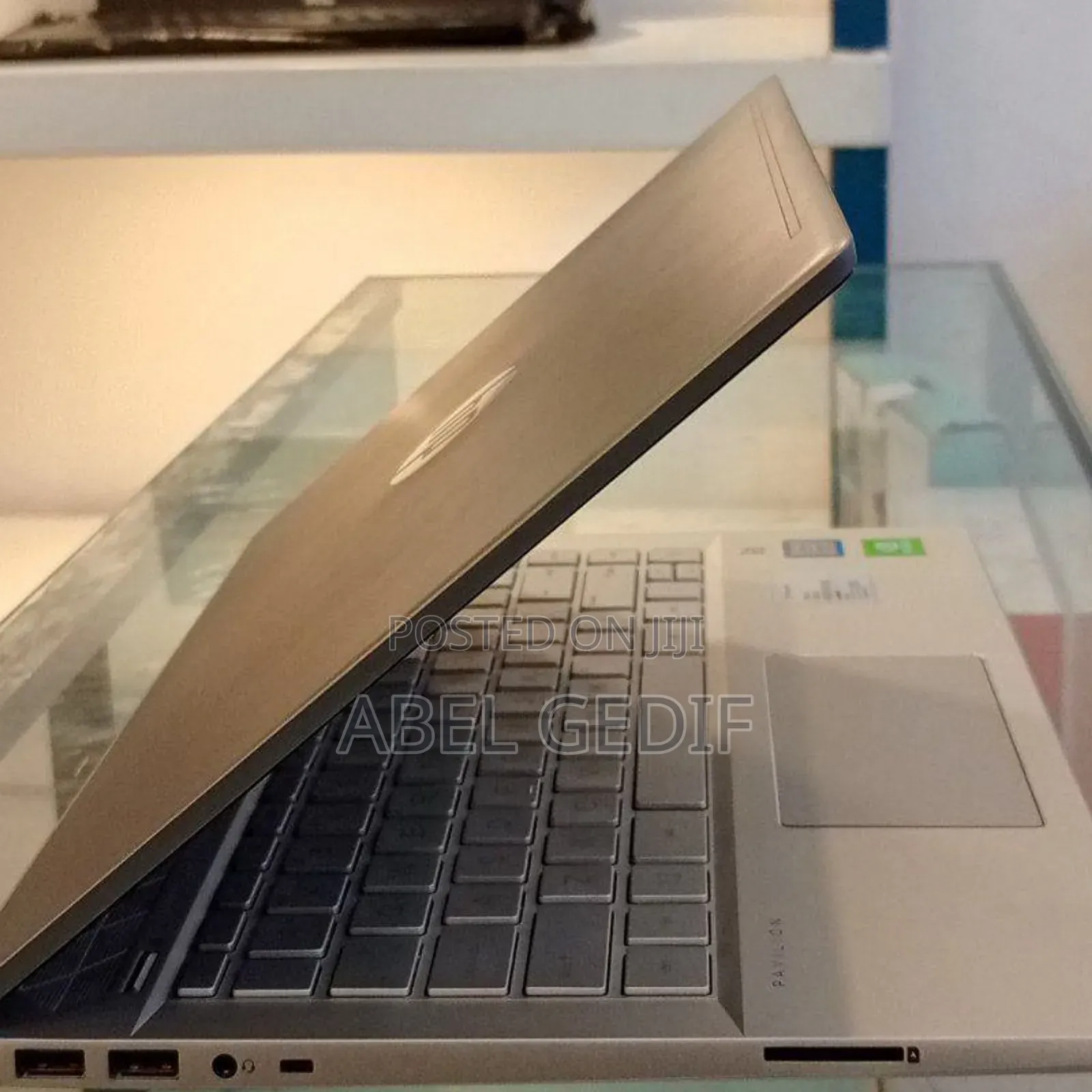 New Laptop HP Pavilion 14 16GB Intel Core I7 SSD 512GB