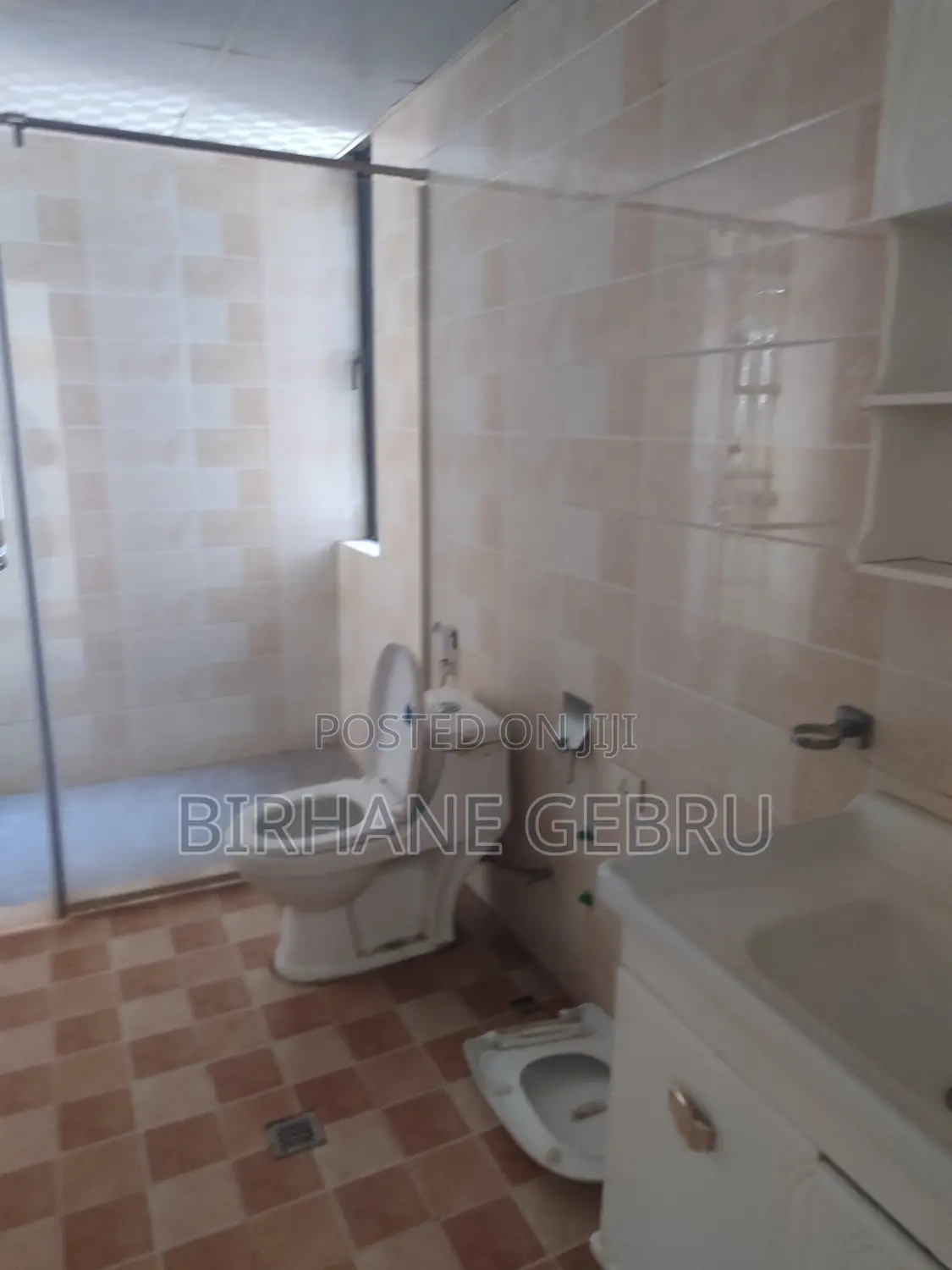 3bdrm Apartment in Luxury Apartiment, Bole for rent