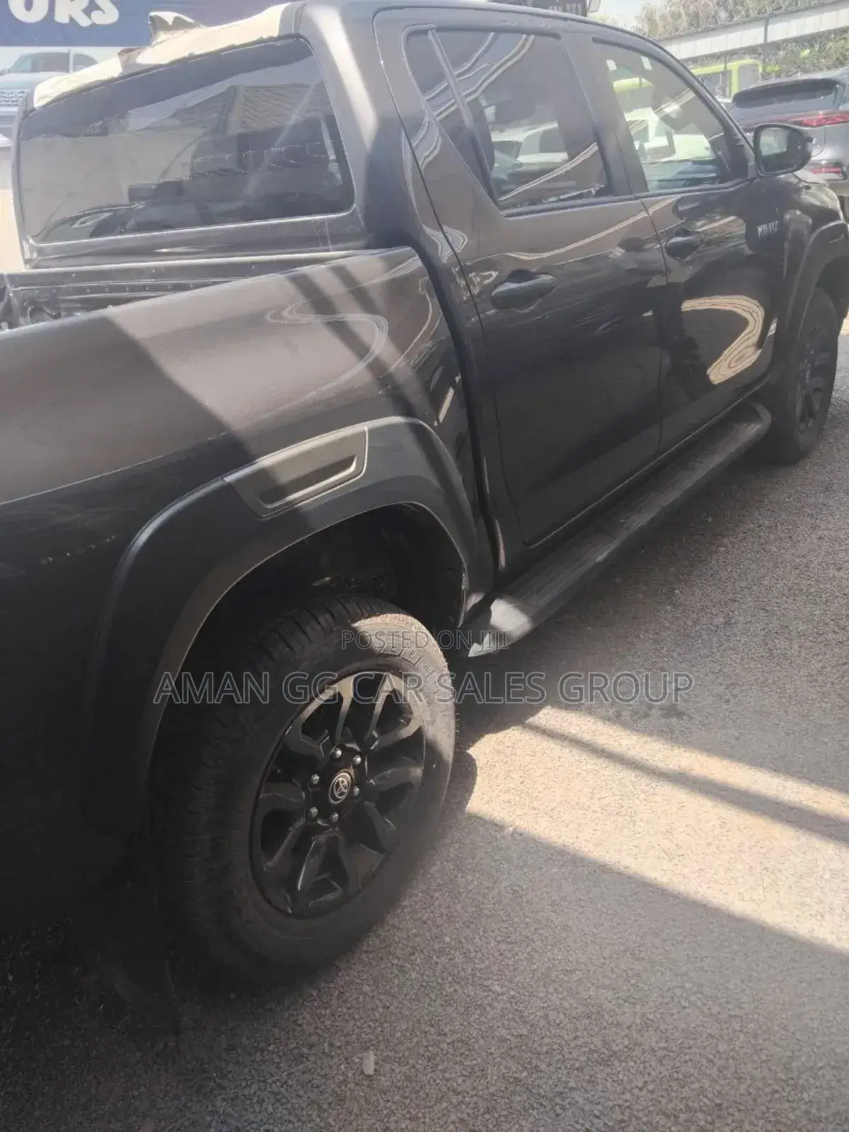 New Toyota Hilux 2023 Gray