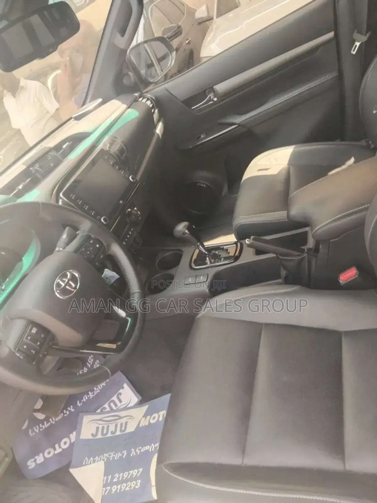 New Toyota Hilux 2023 Gray