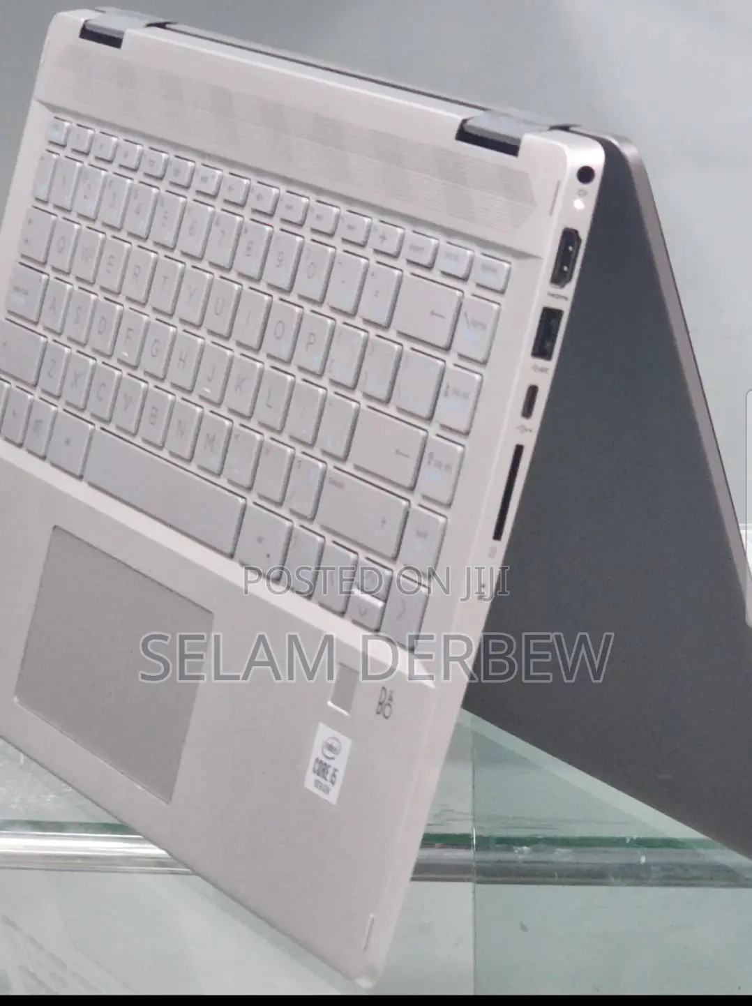 New Laptop HP Envy X360 8GB Intel Core I7 SSD 256GB