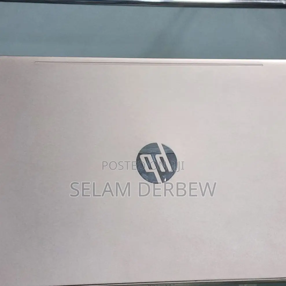 New Laptop HP Envy X360 8GB Intel Core I7 SSD 256GB