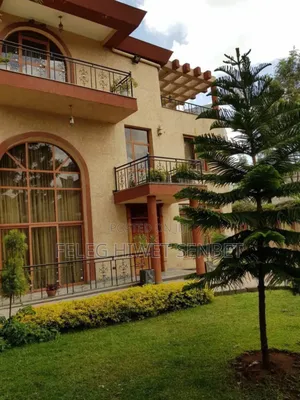 7bdrm House in አአ, Bole for sale