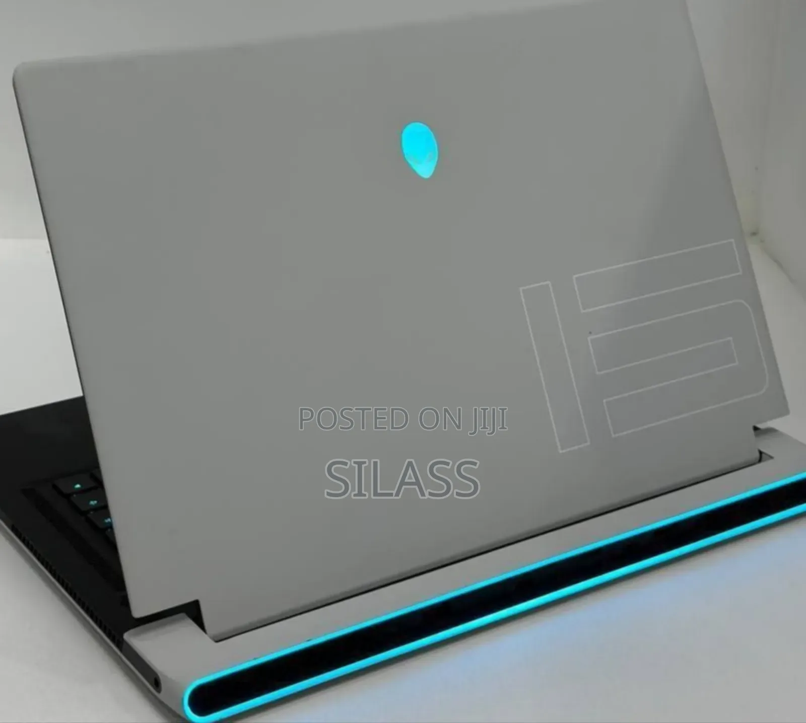 New Laptop Alienware M17x R2 32GB Intel Core I9 SSD 1T