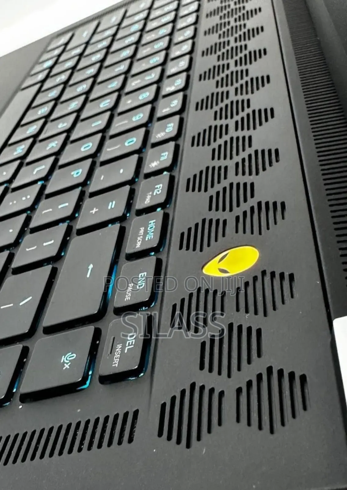 New Laptop Alienware M17x R2 32GB Intel Core I9 SSD 1T