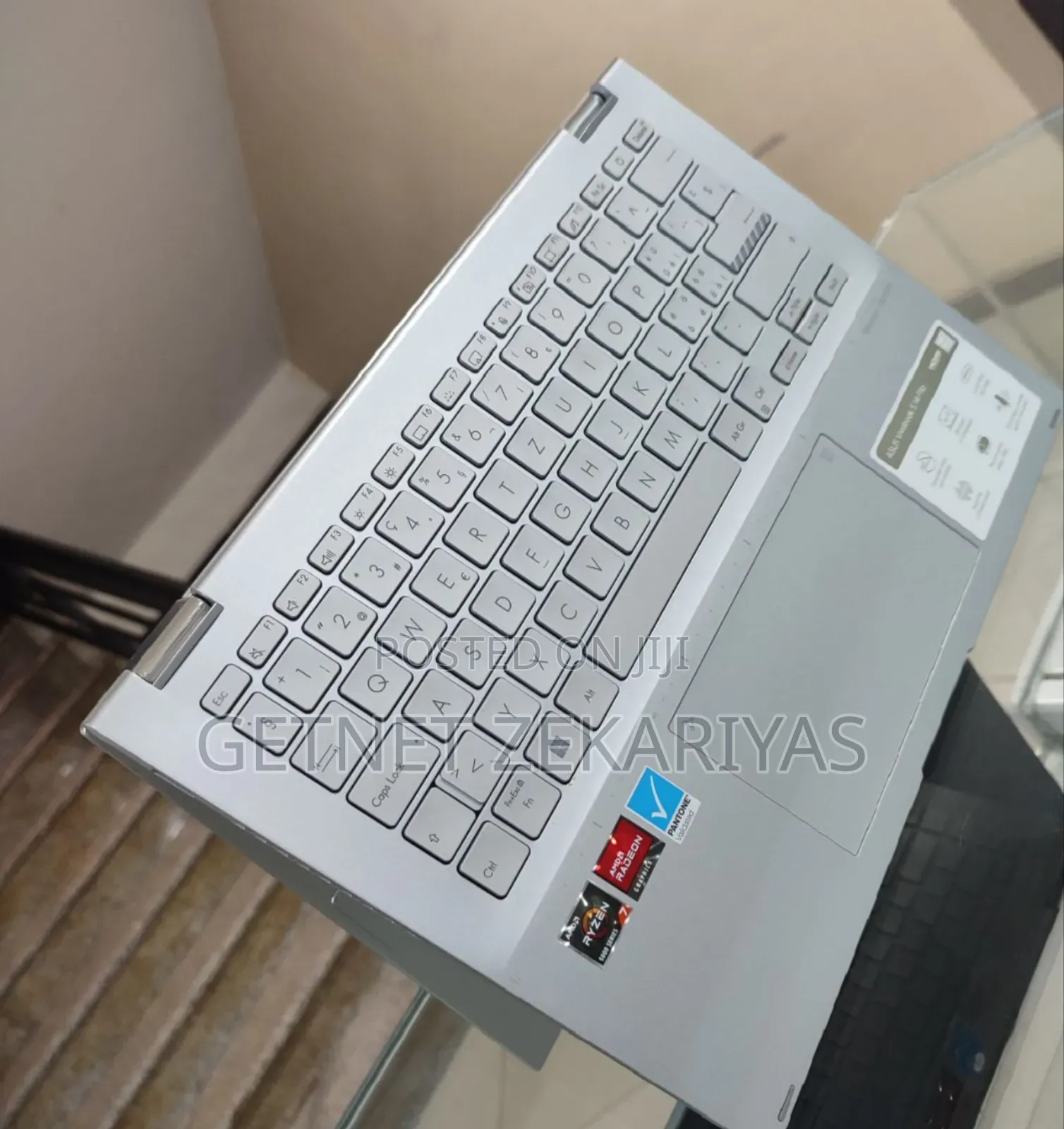 New Laptop Asus VivoBook 15 X505BA 16GB AMD Ryzen 7 SSD 512GB