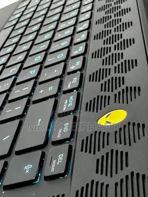 New Laptop Alienware Area-51m 32GB Intel Core I9 SSD 1T