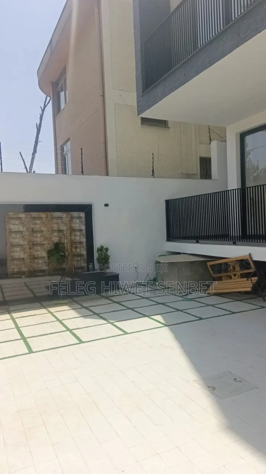 Furnished 8bdrm House in አአ, Bole for sale