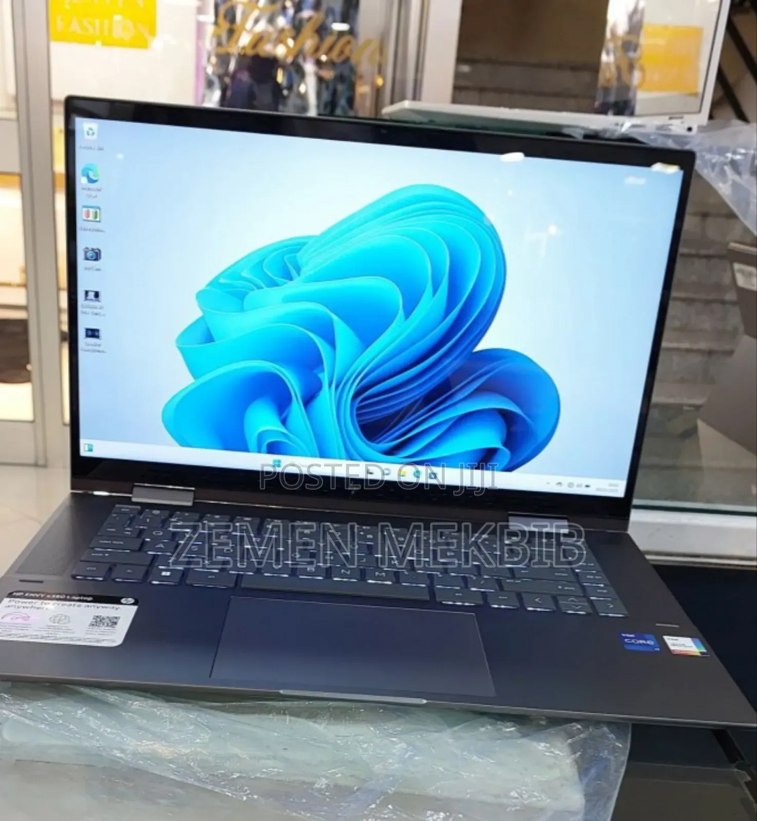 New Laptop HP Envy X360 16GB Intel Core I7 SSD 1T