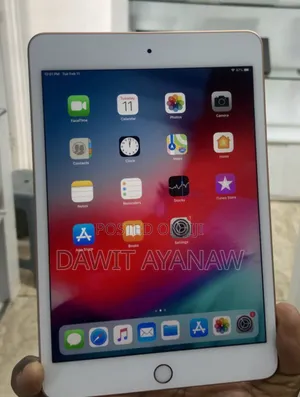 Photo - New Apple iPad (2022) 64 GB Silver