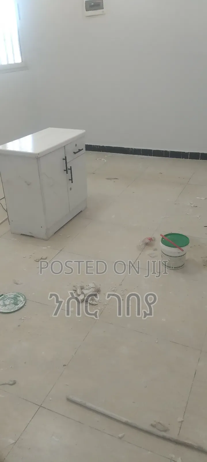 Furnished 2bdrm Condo in Ayat Mekedonia, Yeka for rent