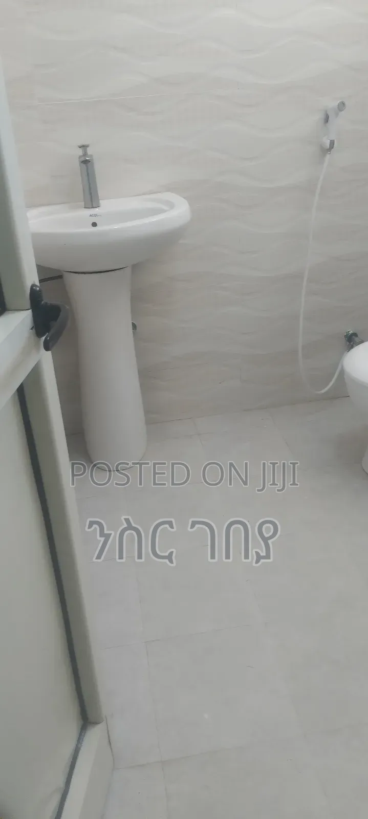 Furnished 2bdrm Condo in Ayat Mekedonia, Yeka for rent