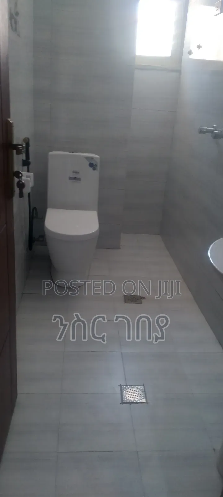 Furnished 2bdrm Condo in Ayat 49, 40/60, Yeka for rent