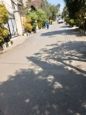 Furnished 6bdrm House in Bole for sale