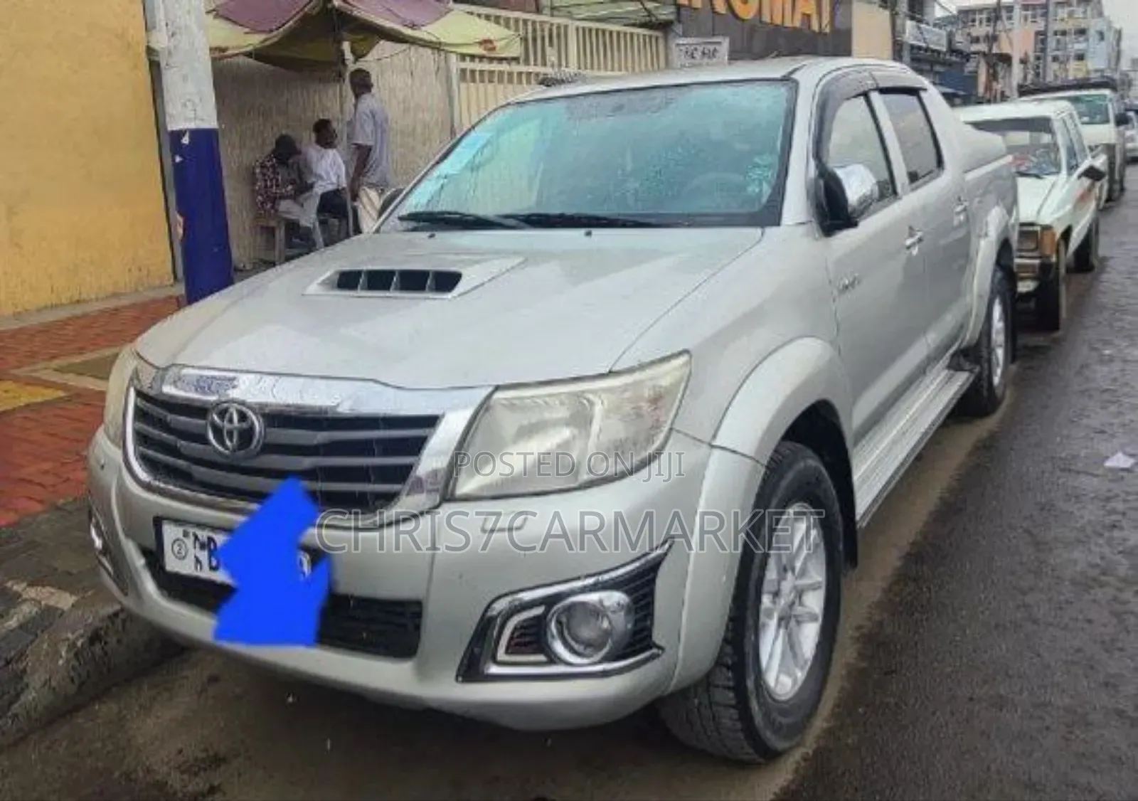 Toyota Hilux 2.5 D-4D 4X4 SRX 2012 Silver