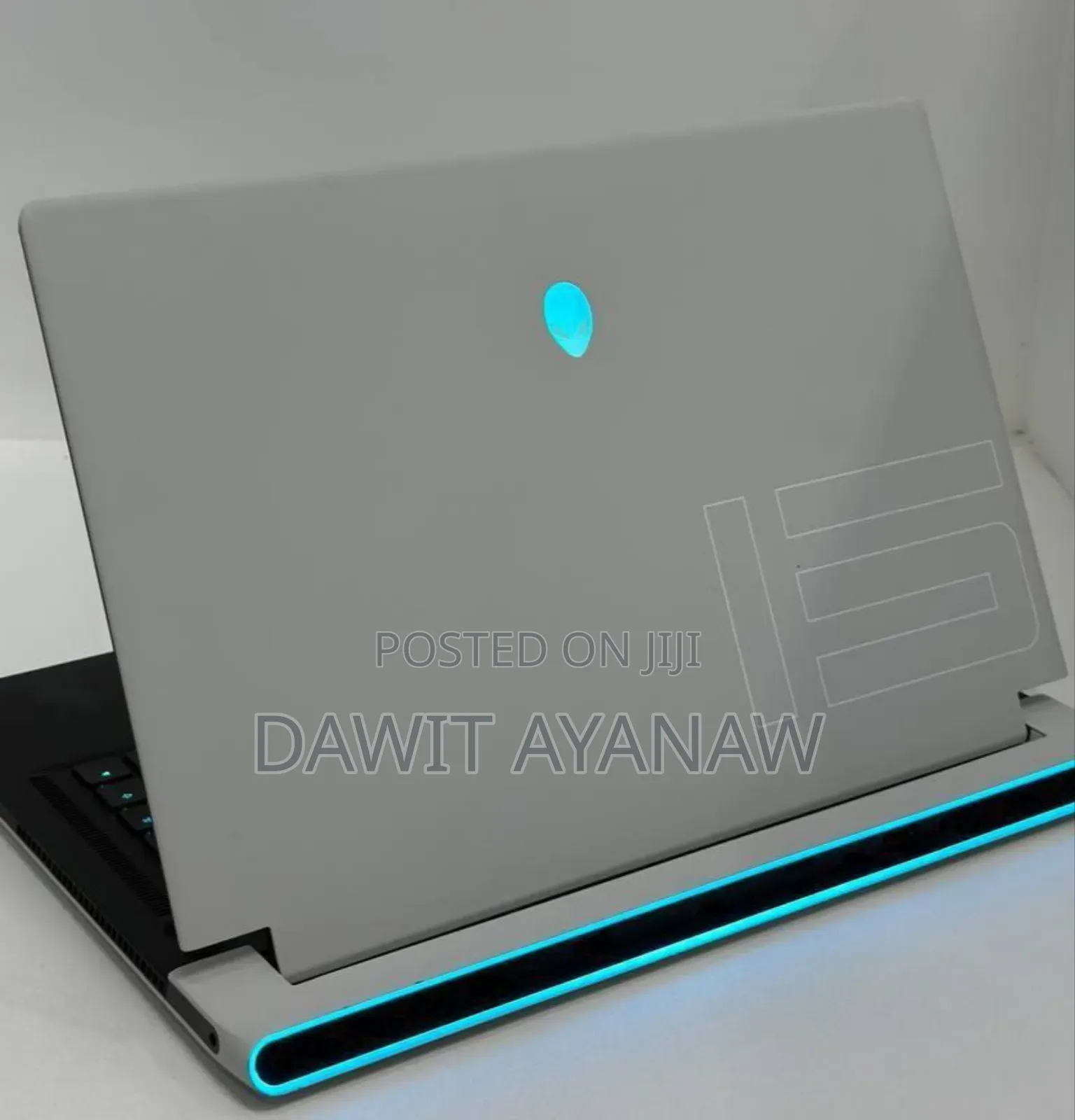 New Laptop Dell Alienware 15 R2 32GB Intel Core I9 SSD 1T